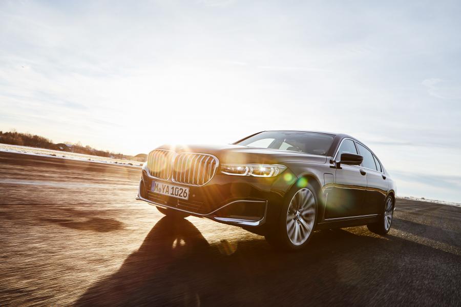  BMW 745Le (G12) 2019 года  (WW) (фото 5 из 47)